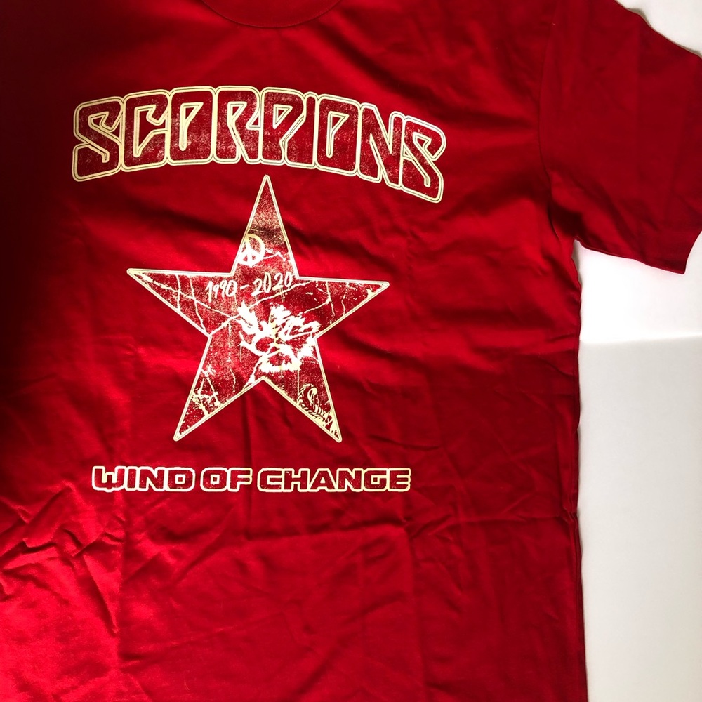 Scorpions Red Tee XL - Bold Solid Color